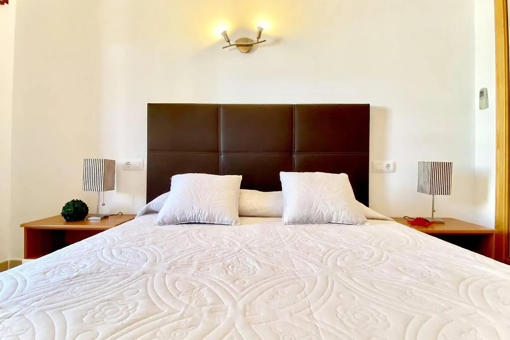 Apartment Francesca Beach With Pool In Playa De Alcudia España