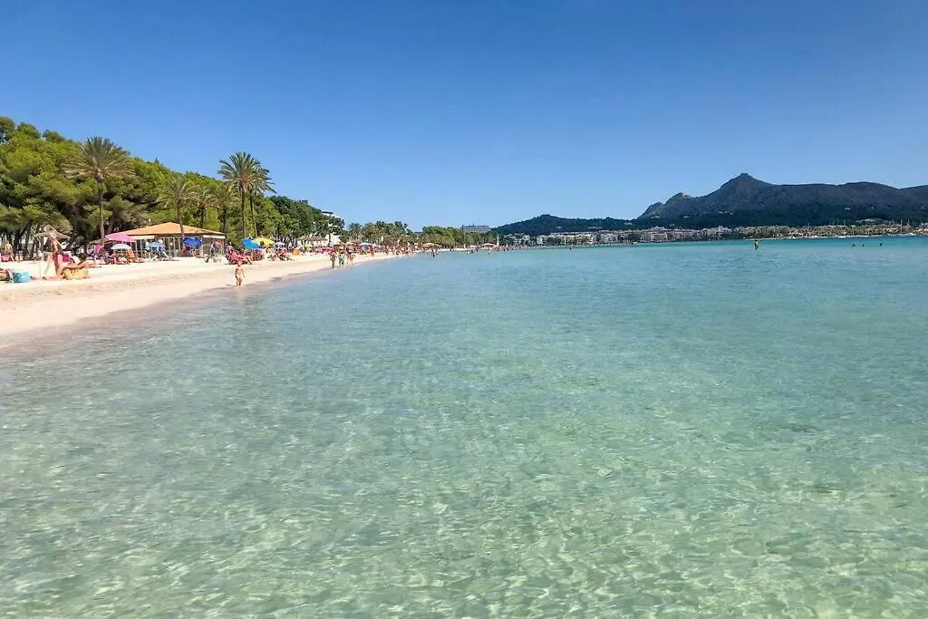Apartment Francesca Beach With Pool In Playa De Alcudia